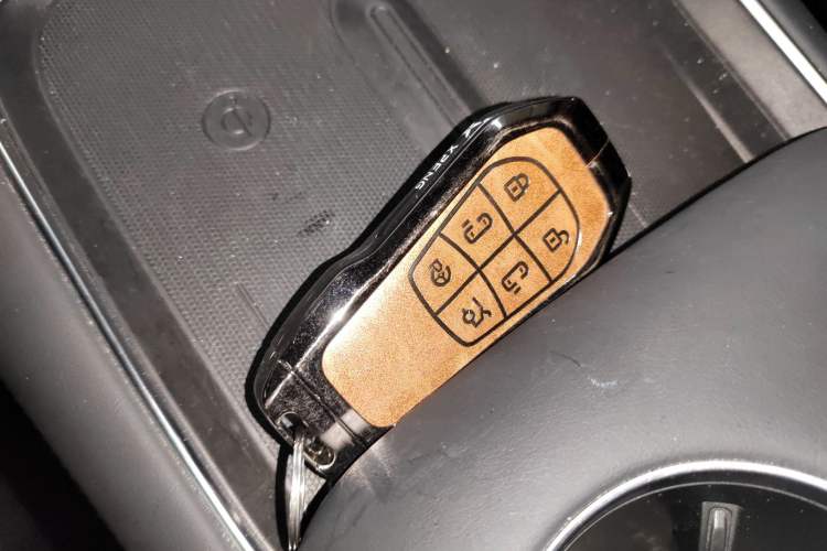 Used XPeng X9 2024 640 All-Wheel Drive High-Performance Max
