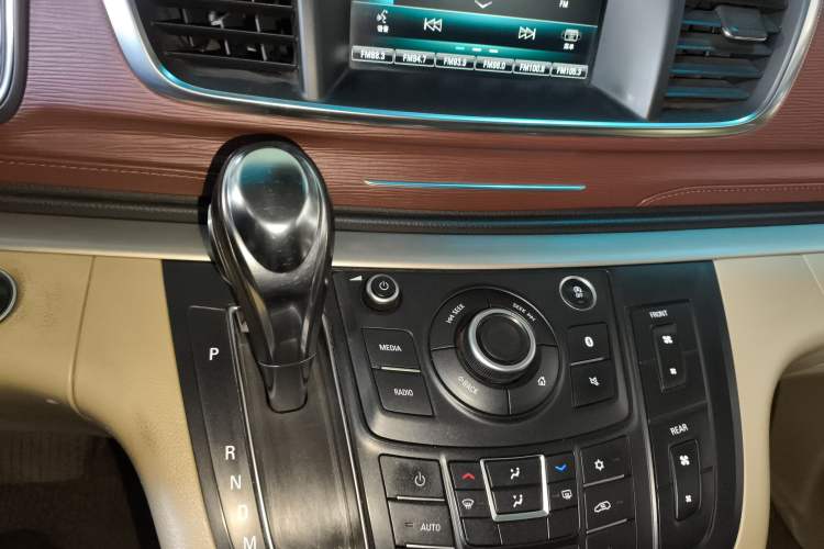 Used Buick GL8 2017 25S Comfort Version China V Standard