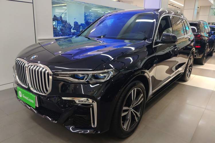 Used BMW X7 2020 xDrive40i Luxury M Sport Package