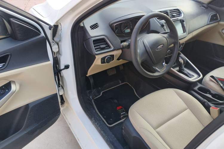 Used Ford Escort 2017 Revised Version 1.5L Automatic Comfort Edition
