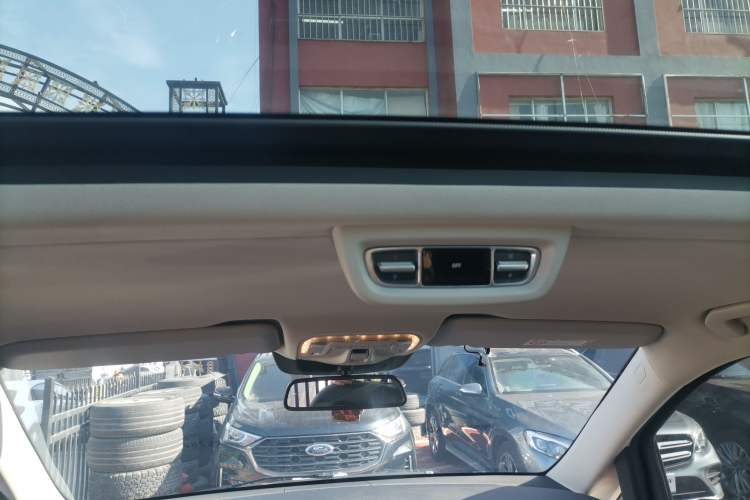 Used Mercedes-Benz V-Class 2017 V 260 L Prestige Extended Edition