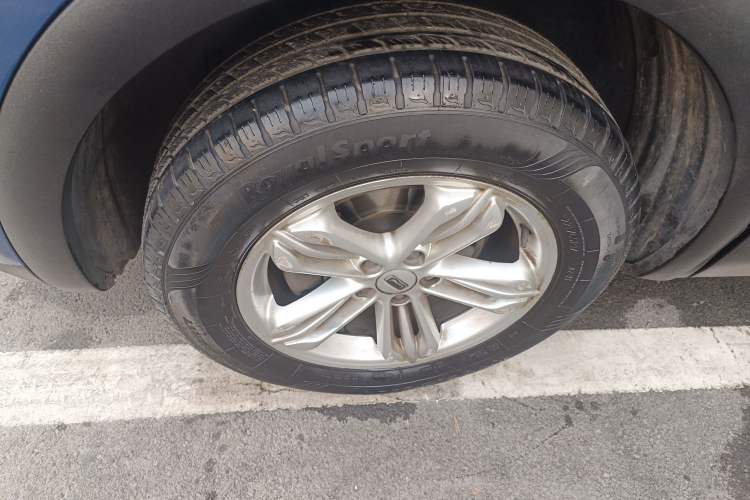 Used Qoros 5 2018 1.6T Automatic Leading Model
