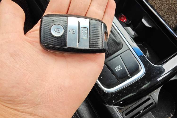 Used Kia K4 2014 1.8L Automatic GLS
