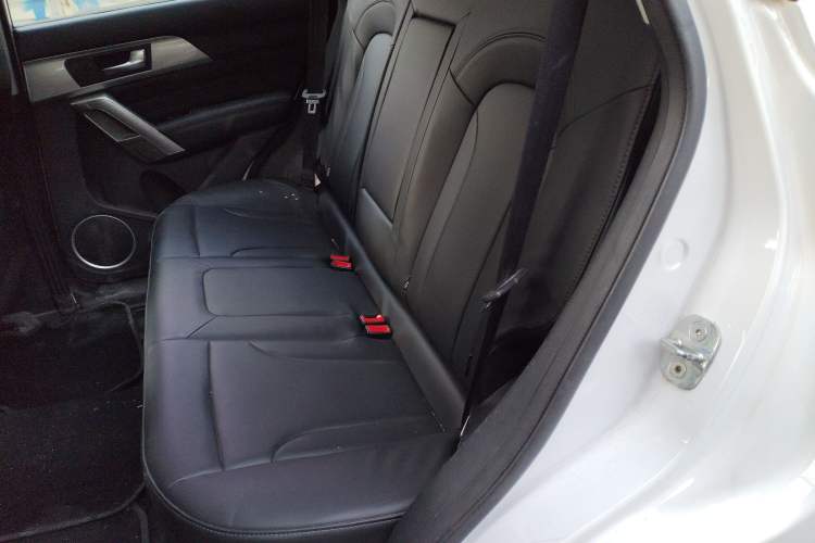 Used Haval H2 2018 Blue-Label 1.5T Dual-Clutch Two-Wheel-Drive Luxury Model