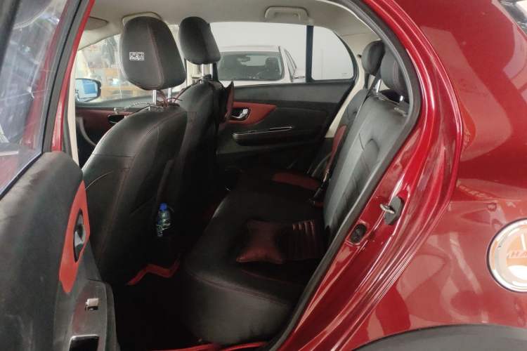 Used Haval H1 2015 1.5L AMT Urban Model