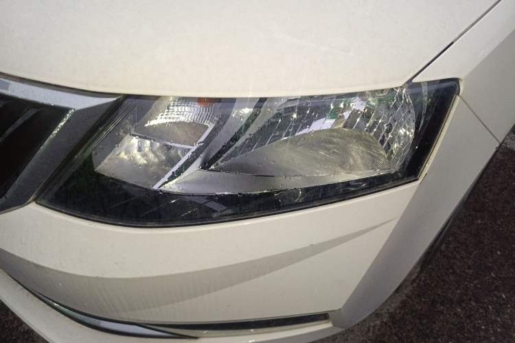 Used Skoda Rapid Spaceback 2018 1.6L Automatic Comfort Edition