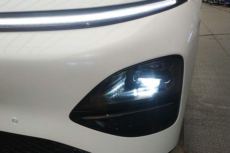 Used XPeng G6 2025 625 Long-Range Max Flagship Edition