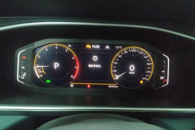 Used Volkswagen Tharu 2024 300TSI Two-Wheel-Drive Moon Luxury Edition