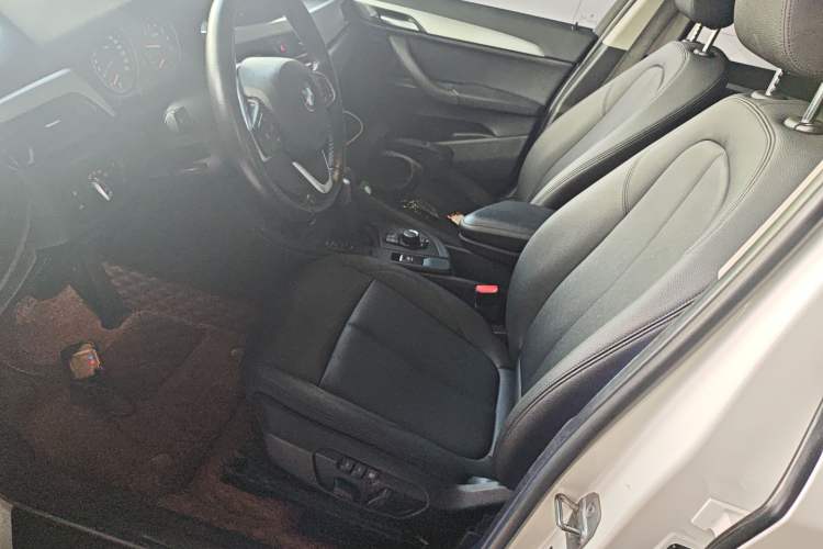 Used BMW X1 2019 sDrive20Li Leading Model
