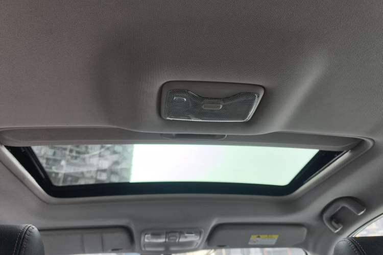 Used Changan CS35 2016 1.6L Automatic Luxury Model China V Standard
