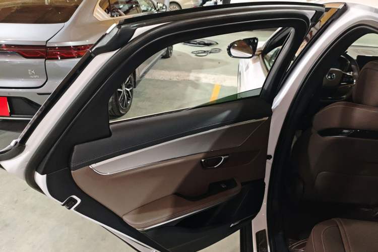 Used BYD Han 2020 DM Four-Wheel Drive Performance Edition Luxury Model
