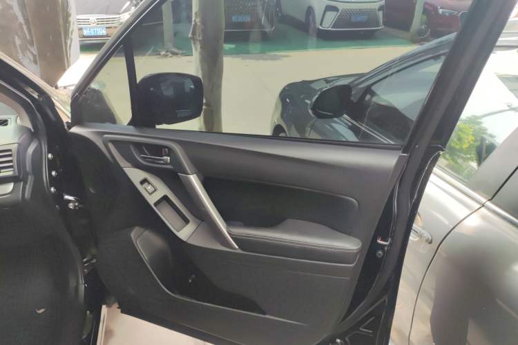 Used Subaru Forester 2013 2.5i Automatic Prestige Edition
