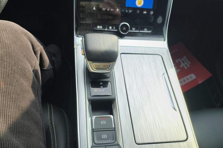 Used Roewe RX5 2020 PLUS 300TGI Automatic Ali National Trend Flagship Edition