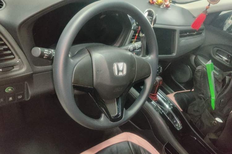 Used Honda Vezel 2020 1.5L CVT Elite Edition
