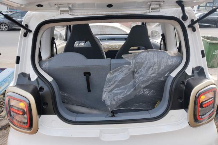 Used Bestune Pony 2025 222km Lightning Horse