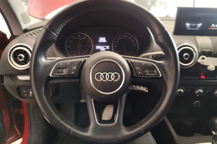 Used Audi A3 2019 Limousine 35 TFSI Ambition China V
