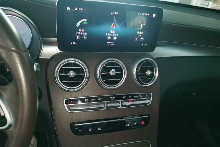 Used Mercedes-Benz GLC 2022 Second Facelift GLC 260 L 4MATIC Luxury Edition