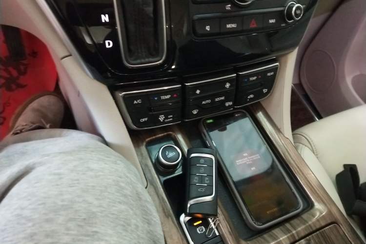 Used GAC Trumpchi M8 2018 320T Luxury Edition