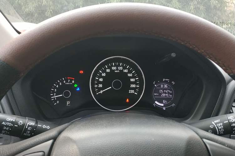 Used Honda Vezel 2020 1.5L CVT Pioneer Edition
