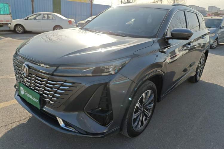 Used Changan CS75 PLUS 2023 3rd Generation 1.5T Automatic Prestige Model
