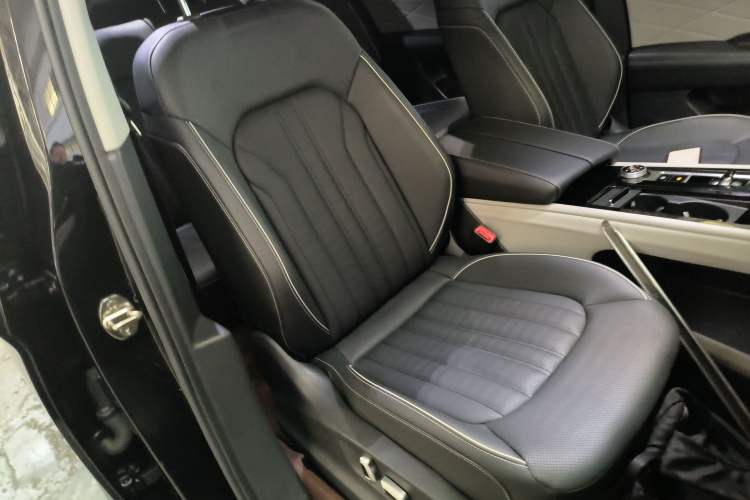 Used Volkswagen Teramont 2023 530 V6 Four-Wheel Drive Prestige Luxury Edition