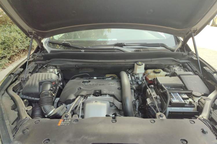 Used Buick Envision 2017 28T Four-Wheel Drive Elite Model
