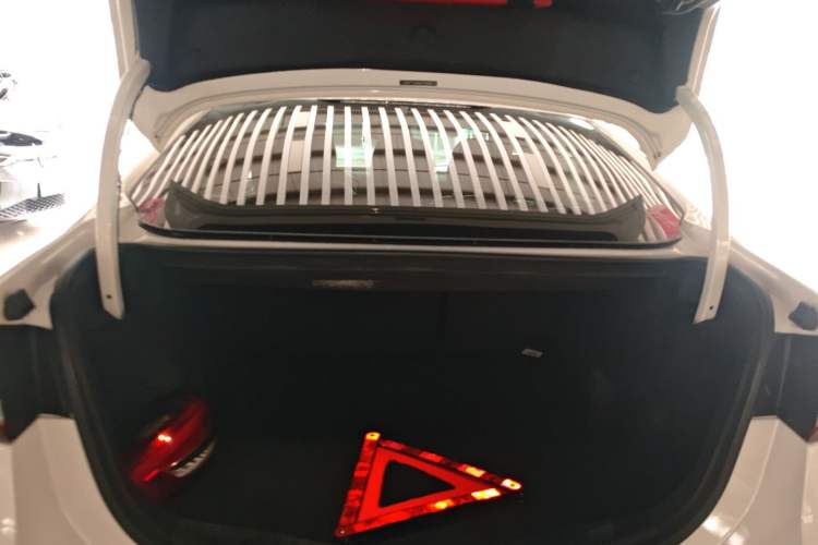 Used Ford Mondeo 2017 EcoBoost 200 Stylish Model
