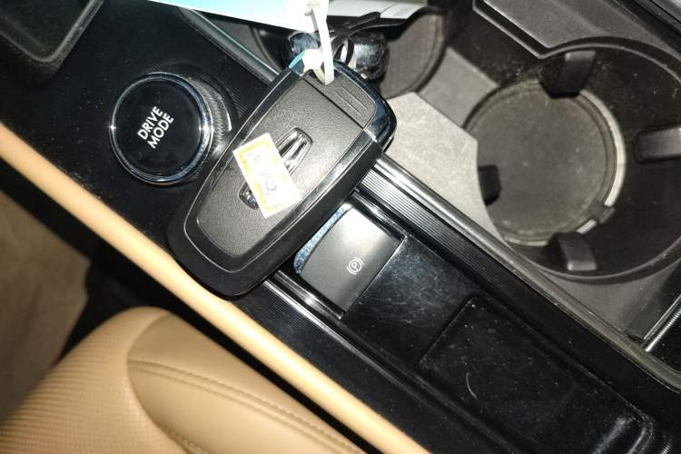 Used Lincoln Corsair 2021 2.0T Two-Wheel-Drive Luxury Edition
