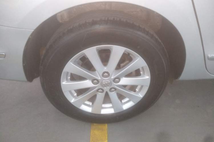 Used Buick GL8 2018 28T Luxury Model China VI Standard