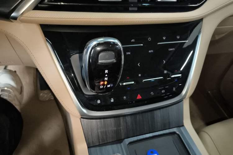 Used Buick GL8 2021 ES Land Cruiser 653T Flagship Model