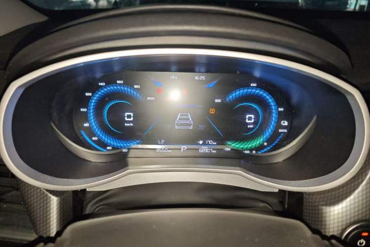 Used Livan Maple 60s 2022 Revised Version Easy-Drive Edition Lithium-Ion
