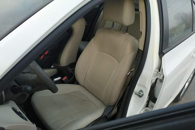 Used Chevrolet Cruze 2015 1.5L Classic SL MT
