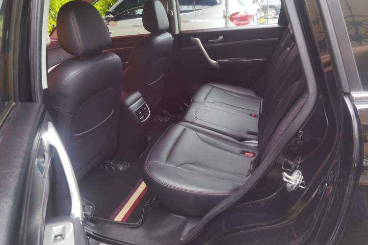 Used Haval M6 2018 Revised Version 1.5T DCT Two-Wheel Drive Elite Edition
