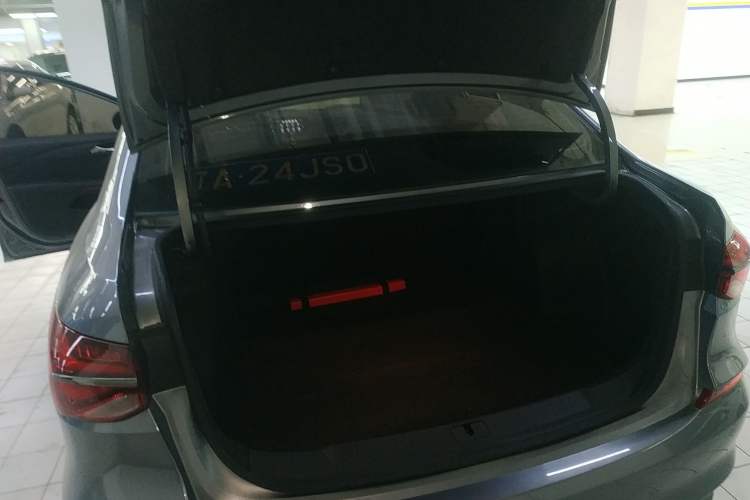 Used Chevrolet Monza 2019 RS 330T Automatic Comfort Edition China VI Standard
