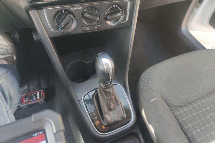 Used Volkswagen Polo 2018 1.5L Automatic Enjoyment Model
