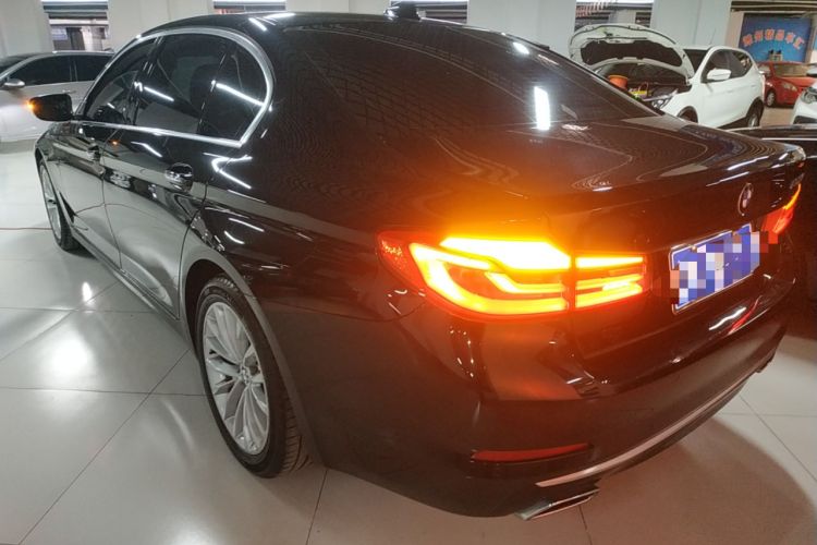 Used BMW 5 Series 2018 525Li Luxury Package
