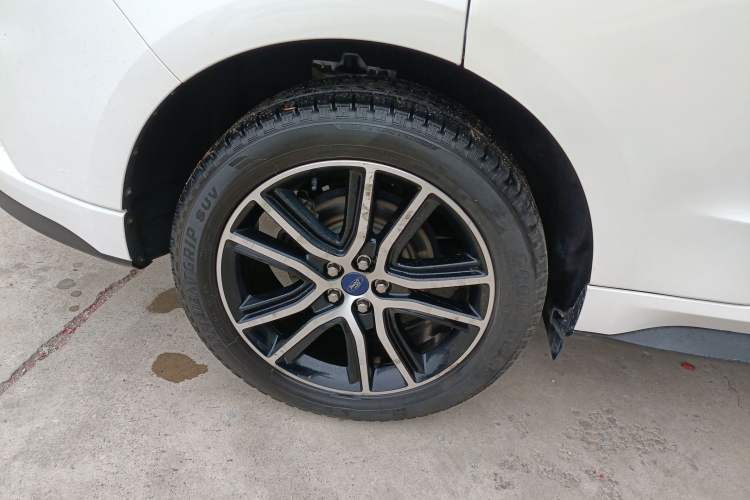 Used Ford Edge 2020 EcoBoost 245 Two-Wheel Drive Titanium 7-Seater
