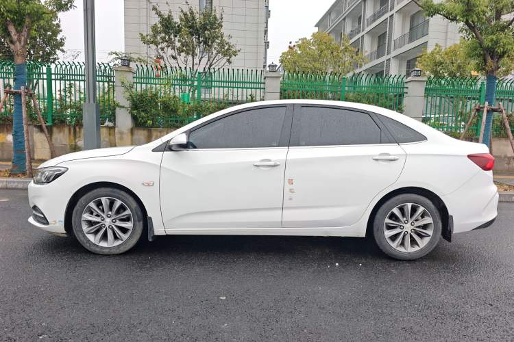 Used Chevrolet Monza 2022 320 Automatic Enjoyment Sunroof Version
