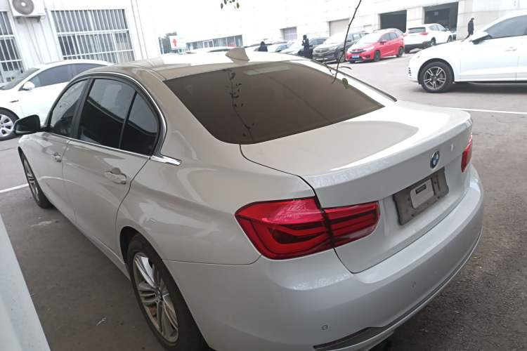 Used BMW 3 Series 2017 320Li Fashion Model
