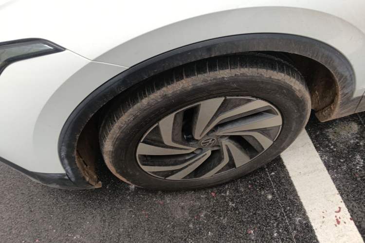 Used Volkswagen Tiguan L 2023 300TSI Automatic Two-Wheel Drive Smart Edition