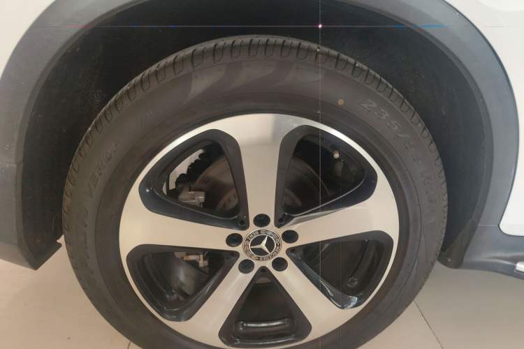 Used Mercedes-Benz GLC 2019 GLC 260 L 4MATIC Luxury Model