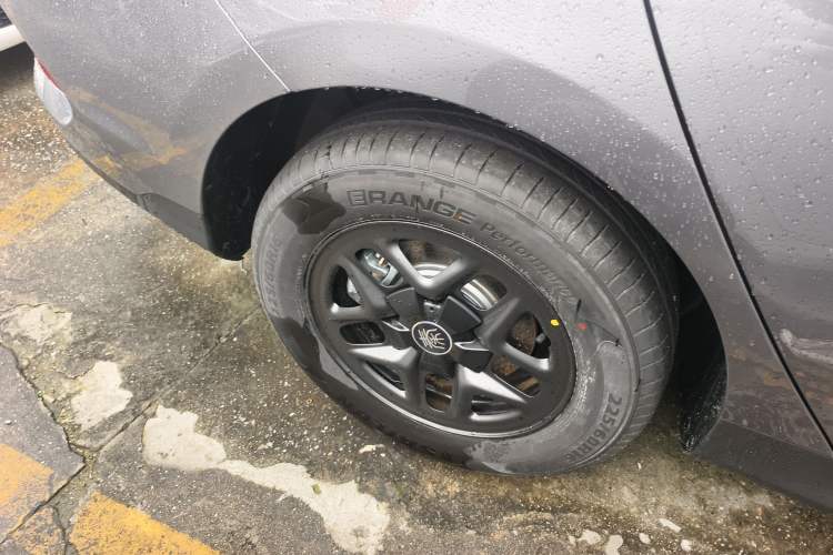 Used BYD Qin PLUS 2025 DM-i Smart Drive 55KM Leading Model
