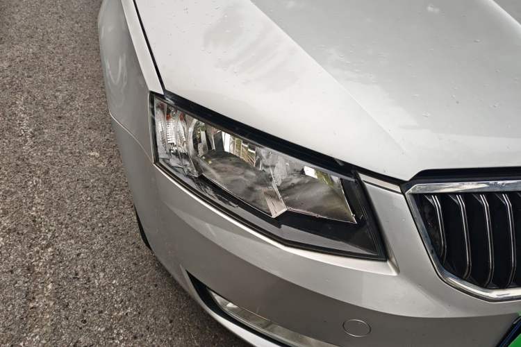 Used Skoda Octavia 2015 1.6L Automatic Yijie Edition
