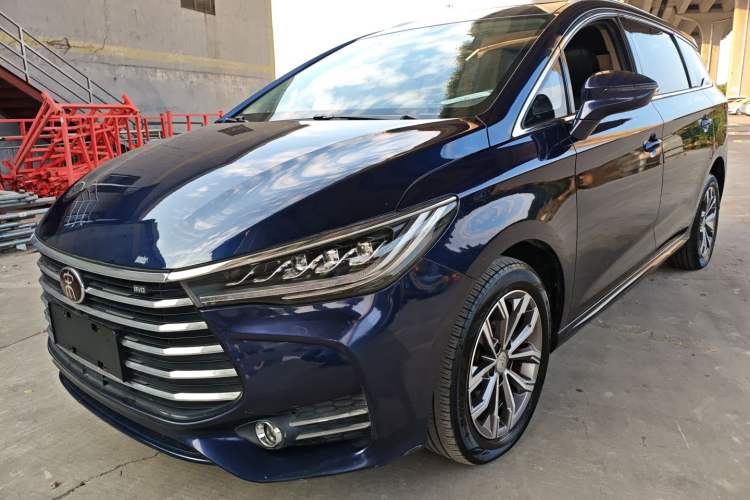 Used BYD Song MAX 2019 1.5T Automatic Smart Connect Ruiyi Sunroof Version 6 Seats China VI Standard
