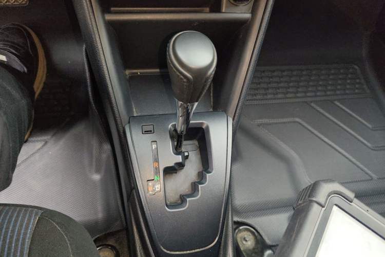 Used Toyota YARiS L Zhi Xian 2019 1.5E CVT Dynamic Edition China VI compliant