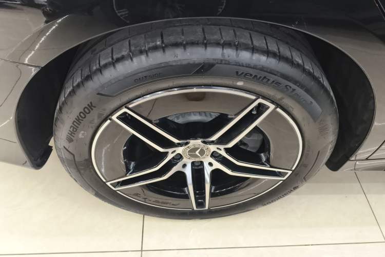 Used Mercedes-Benz E-Class (Import) 2024 E 260 Sport Edition