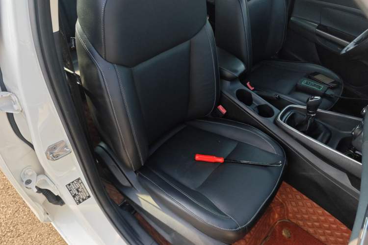 Used Ford Escort 2015 1.5L Manual Fashion Edition
