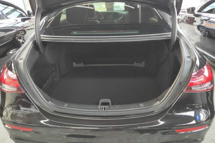 Used Mercedes-Benz E-Class 2022 E 300 L Sporty and Stylish Model