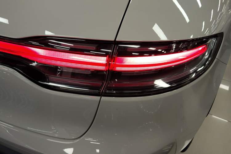 Used Porsche Macan 2023 Macan S 2.9T