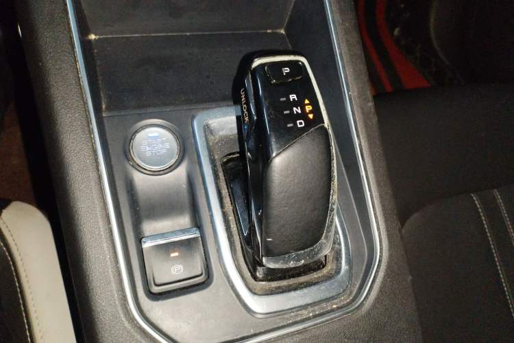 Used Dongfeng Aeolus E70 2023 500 Smart Edition Lithium Iron Phosphate 48.6 kWh 120 kW
